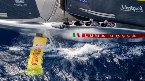 Louis Vuitton Cup: Luna Rossa perde gara 5, poi regate sospese..